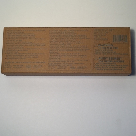 Avon Frosted Leaf Candles Set of 3 - Picture 8 of 8